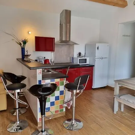 Avec Piscine Au Coeur De La Vallee De La Ceze Ferienhaus *